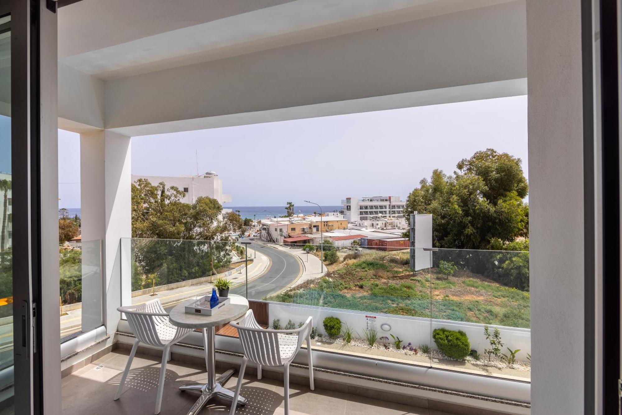 Fig Tree Bay Residences 5 프로타라스 외부 사진