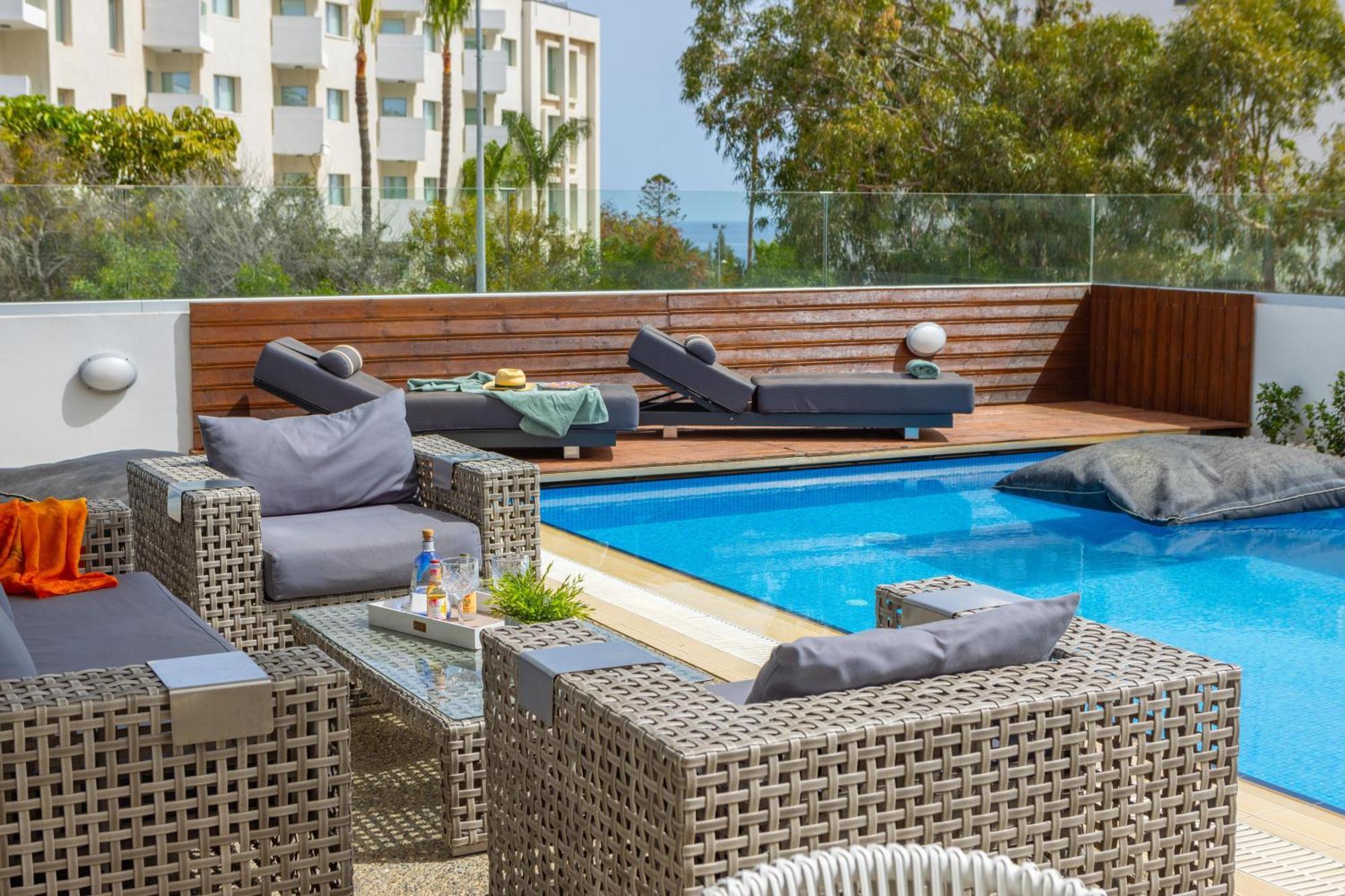 Fig Tree Bay Residences 5 프로타라스 외부 사진